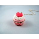 Lovely Cupcake, chez laurette, bijoux gourmand, pate polymere, fimo, cupcake, collier, fait main
