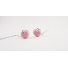 Boucles d'oreille pendantes - Macarons cœur, rose ultra pâle | Chez Laurette