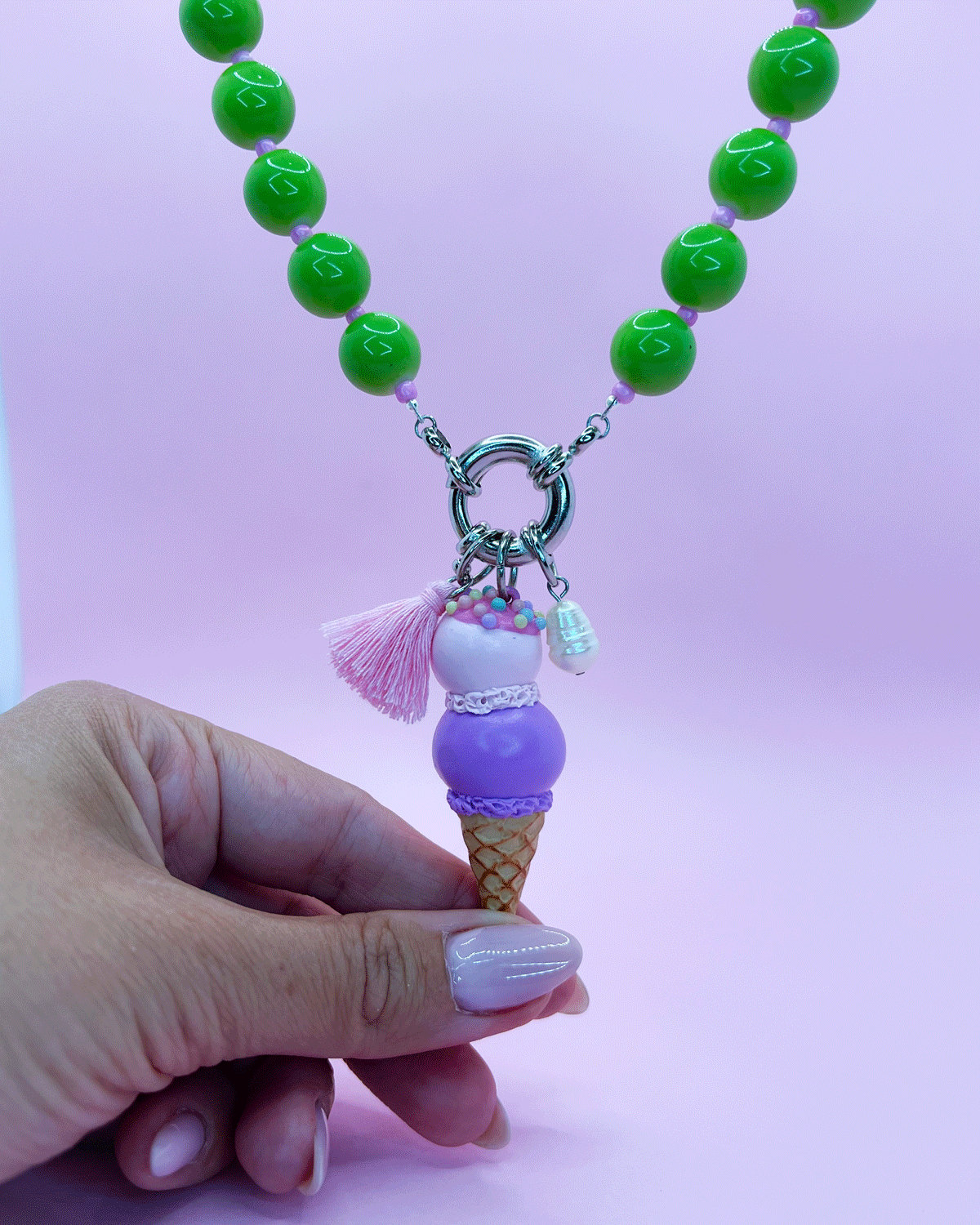 Collier - Le précieux (Maxi)