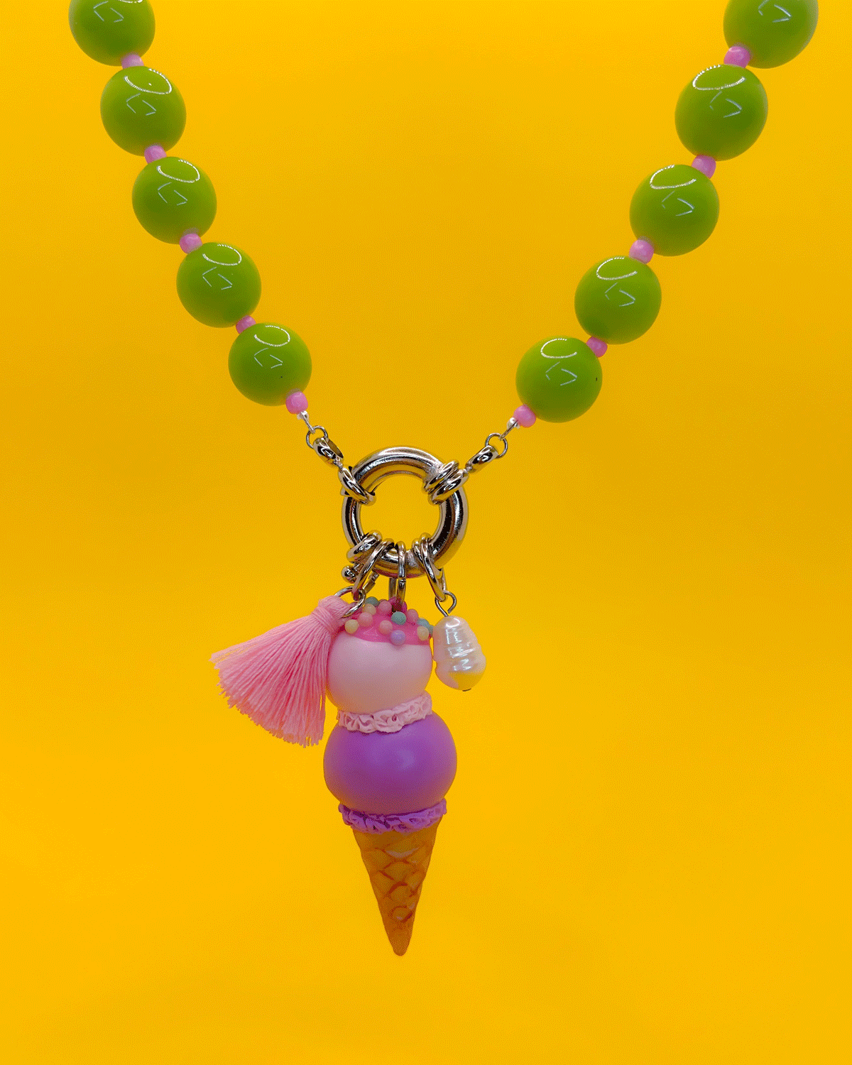 Collier - Le précieux (Maxi)