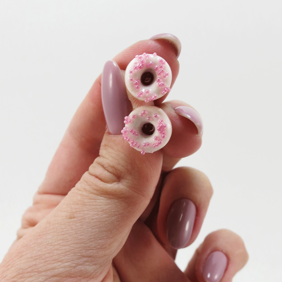 Beigne - blanc et faux sucre rose