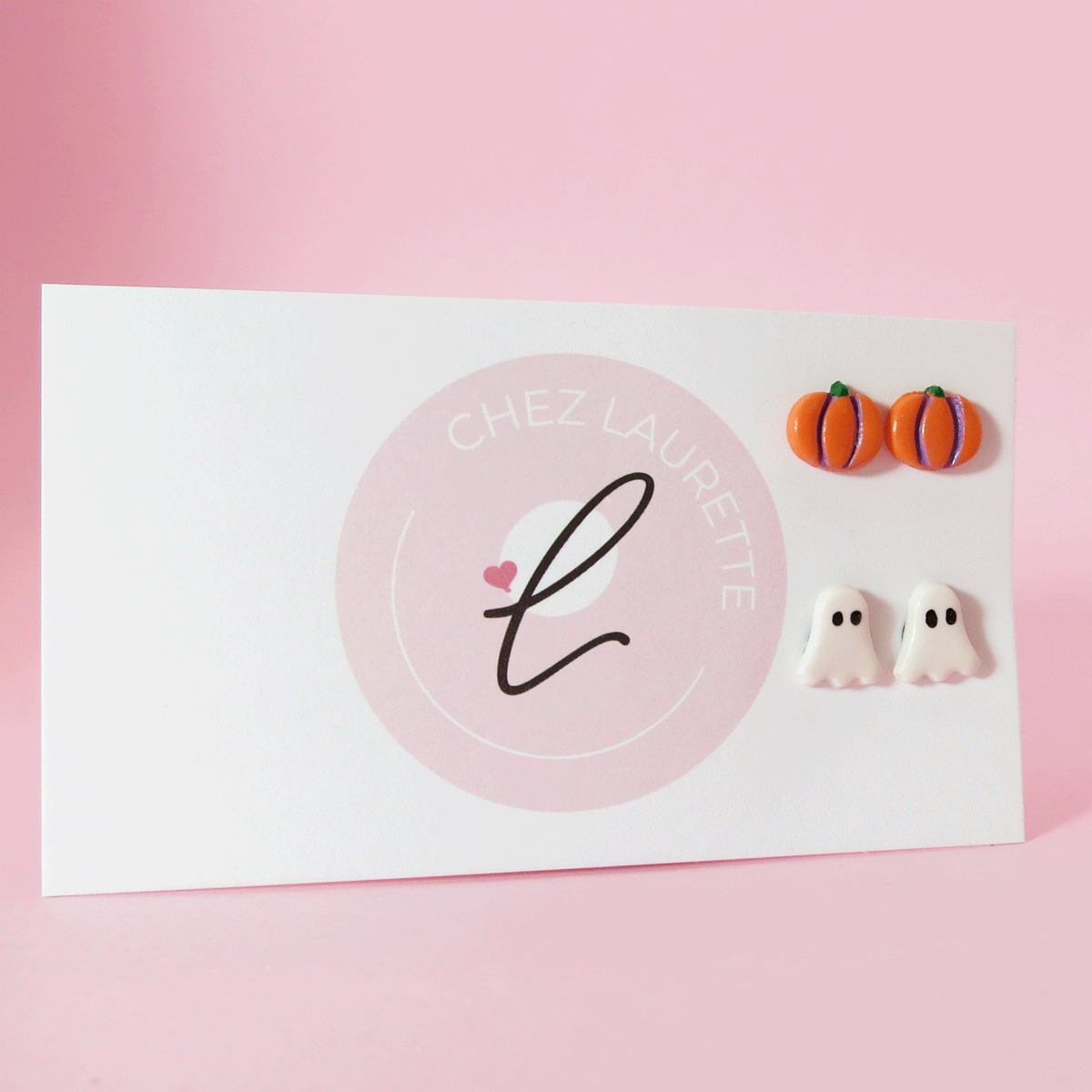 2 paires de boucles d'oreille de style clou - Fantome / Citrouille