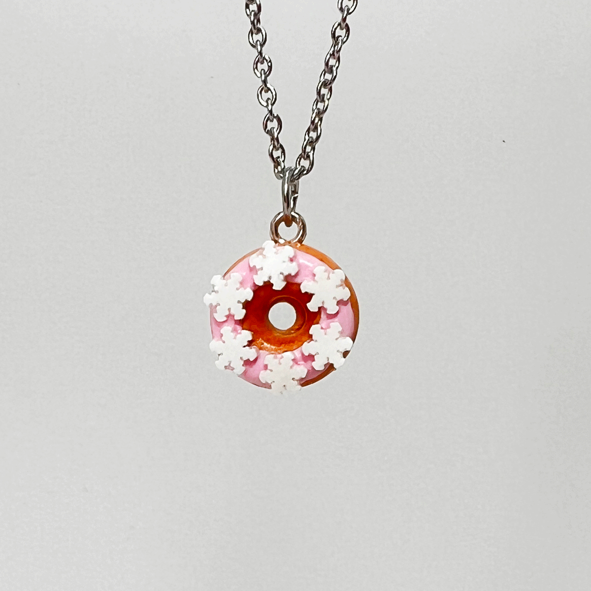 Collier - Beigne rose ultra pâle & flocons blancs