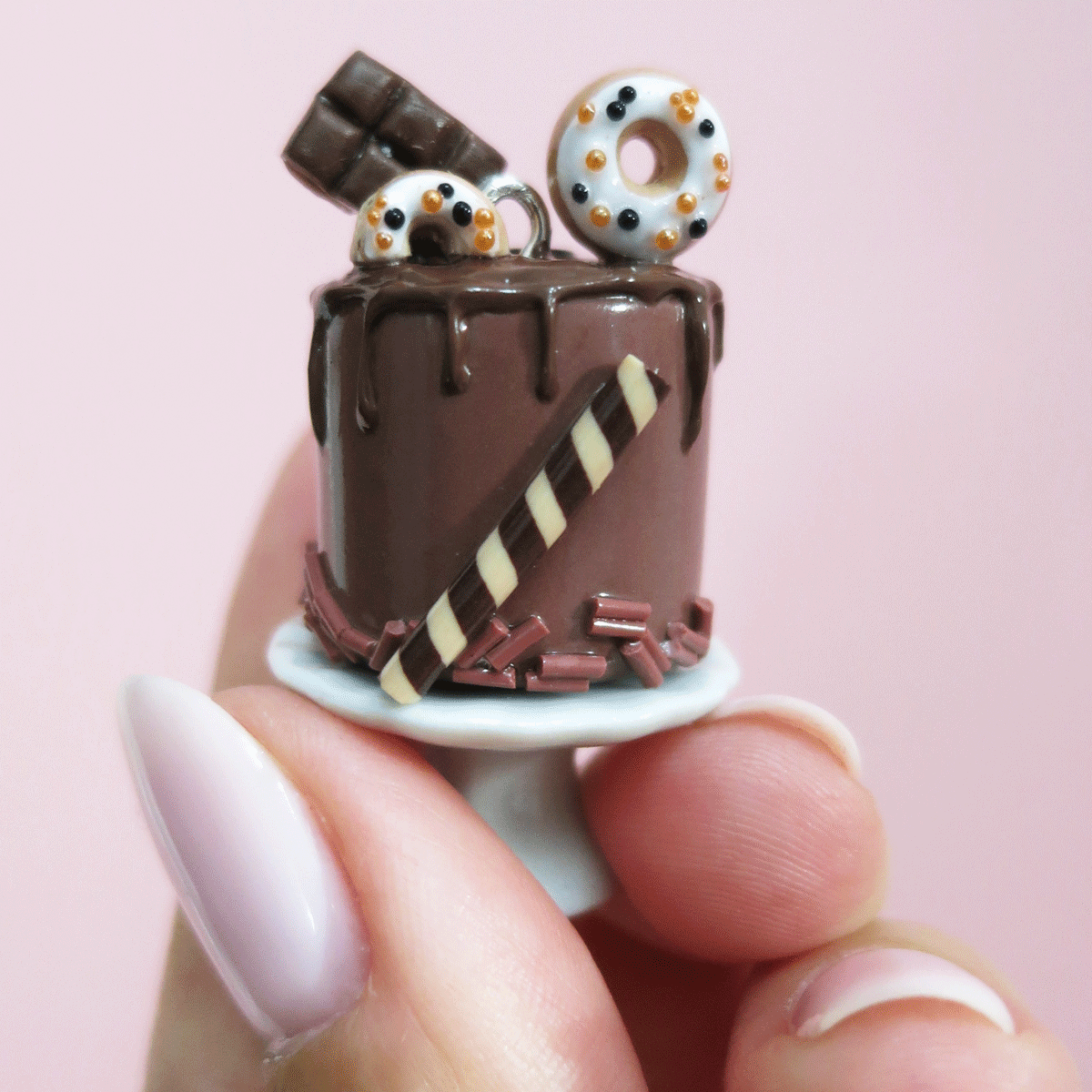 Gâteau tout choco, beigne et tablette de chocolat - Pièce unique