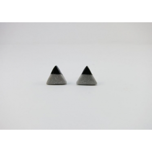 Triangle Argent et Noir | Puces