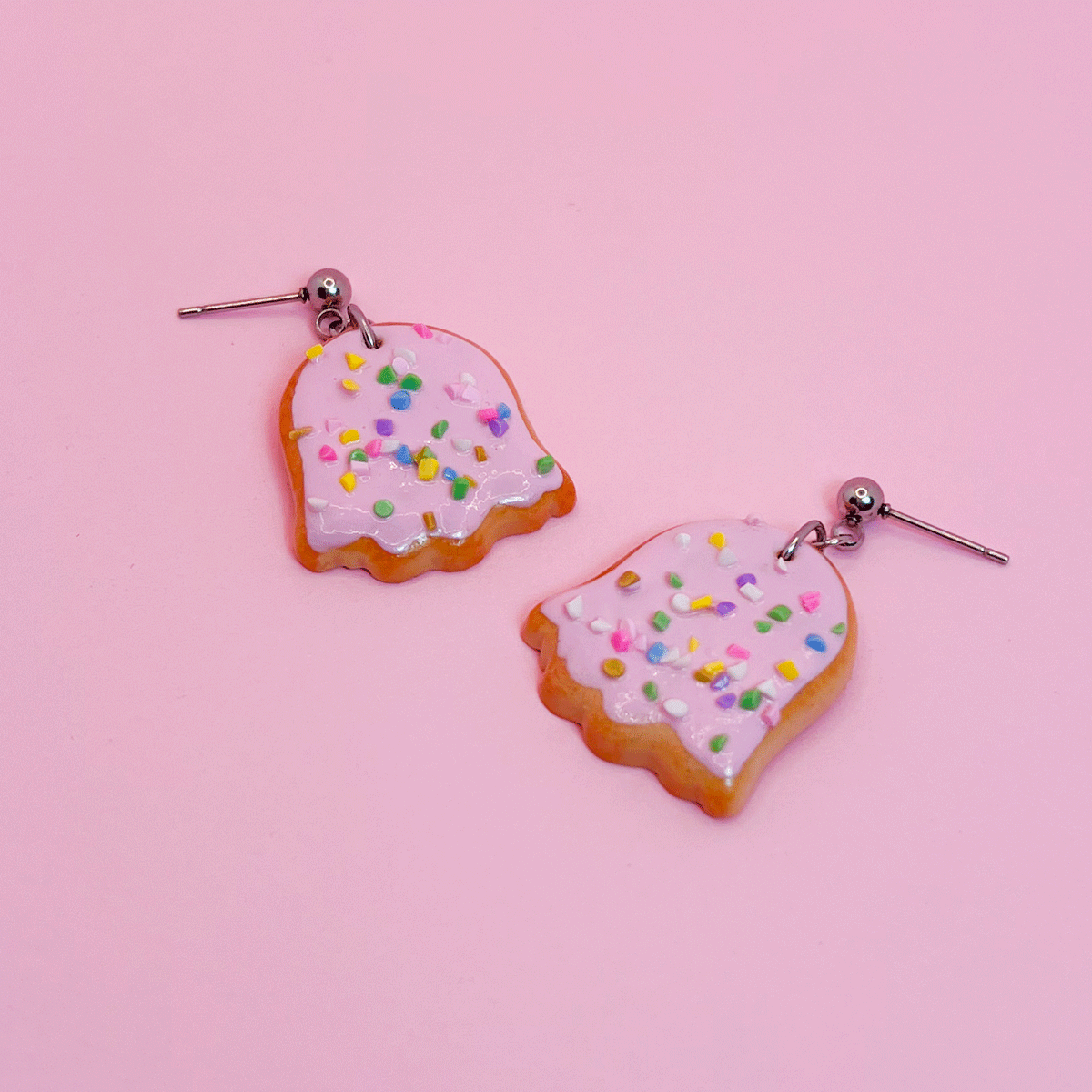 Grandes boucles d'oreilles puces pendantes - Fantôme Pop-Tart