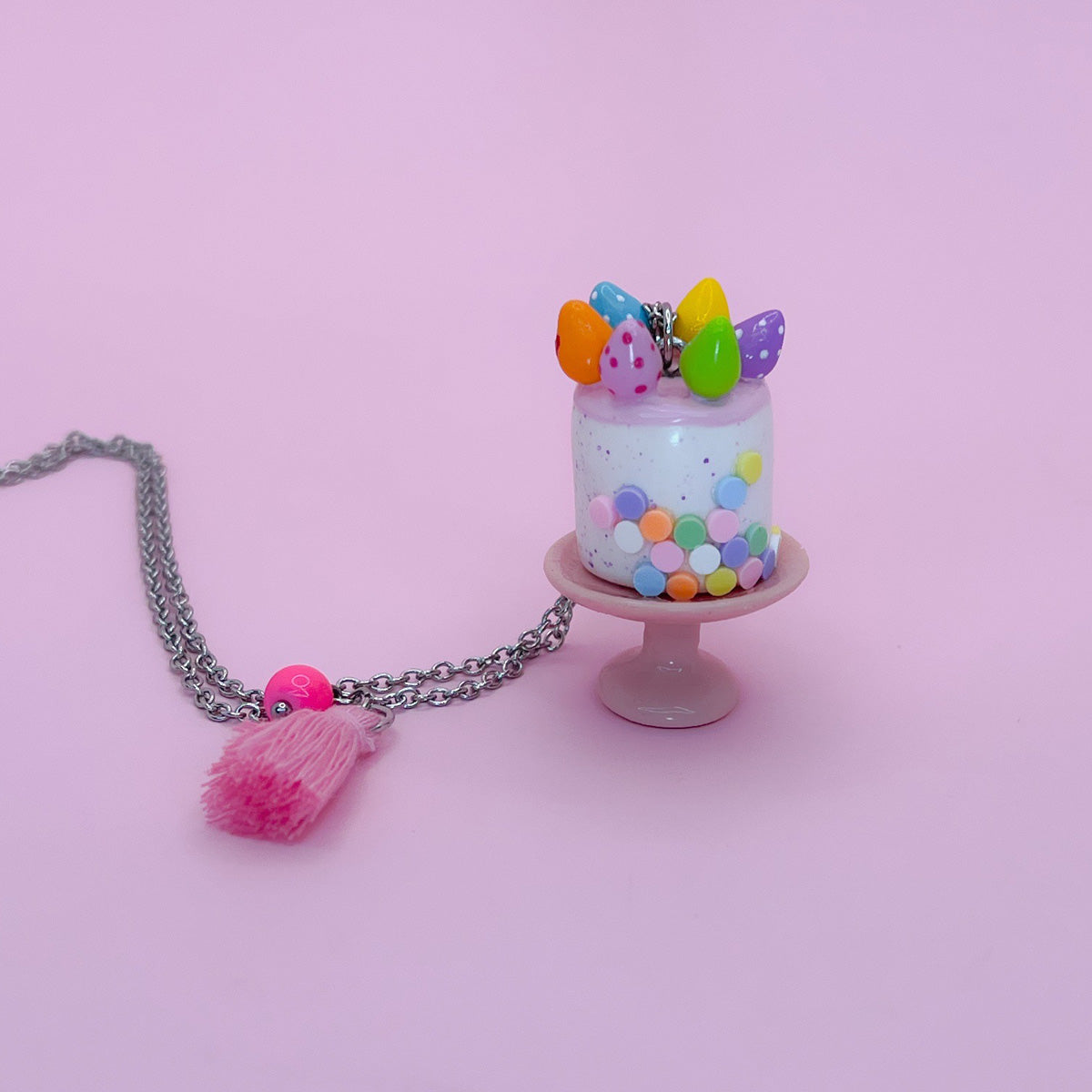 Collier Pièce unique - Gâteau de Pâques (maxi)