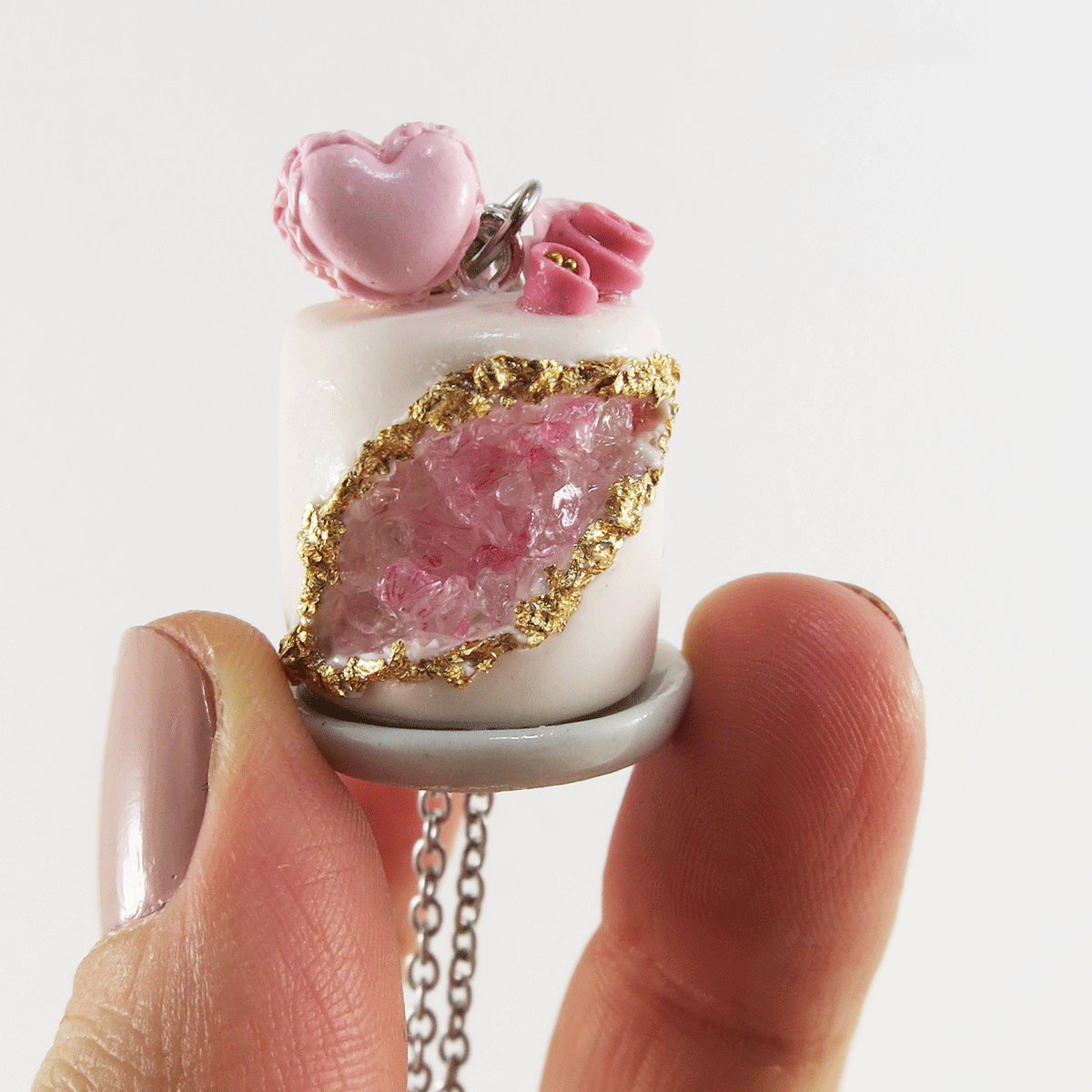 Gâteau Géode Quartz Rose (Macaron coeur) - Pièce unique